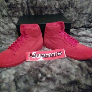 Rare Brand New 11 Nike Jordan Retro 1 Red