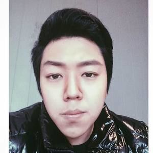 Meet your Posher, Henry