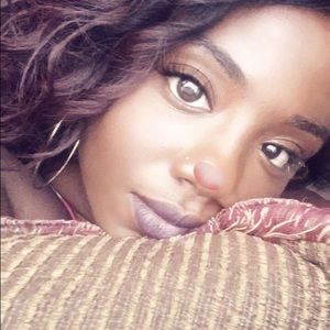 Meet your Posher, Leanna