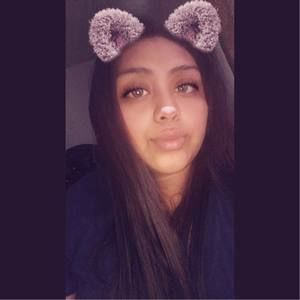 Meet your Posher, Aidee