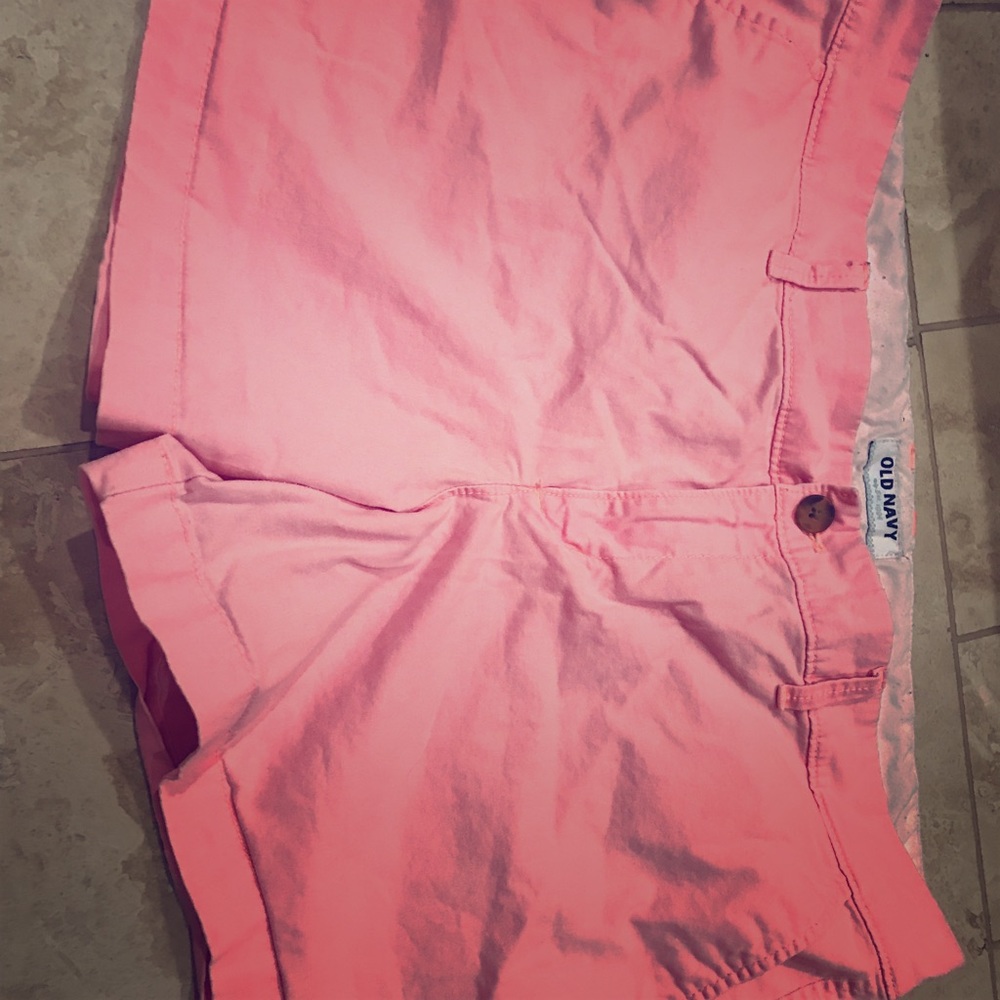 Salmon color shorts