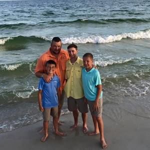 Meet your Posher, Tyler