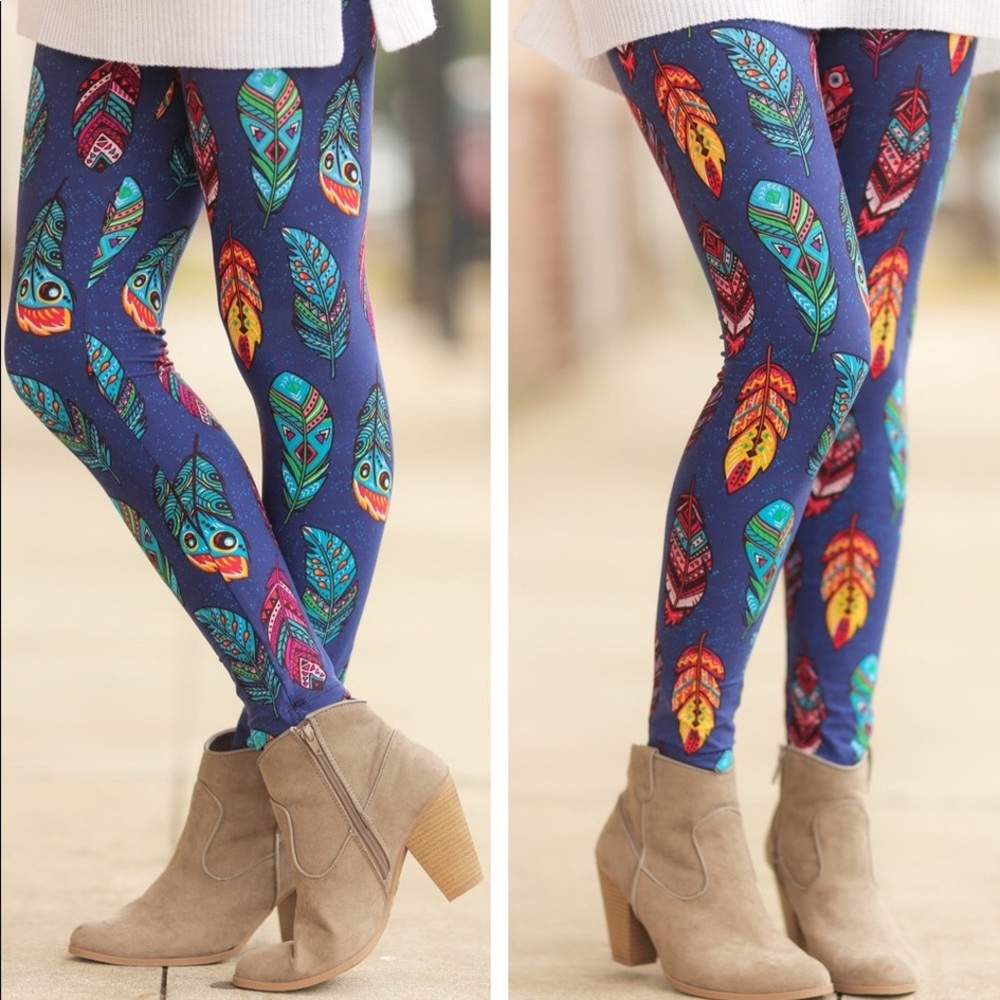Dream Feather Print Leggings - Picture 2 of 5