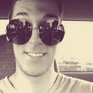 Meet your Posher, Aaron