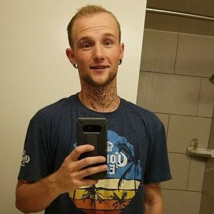 Meet your Posher, Ian