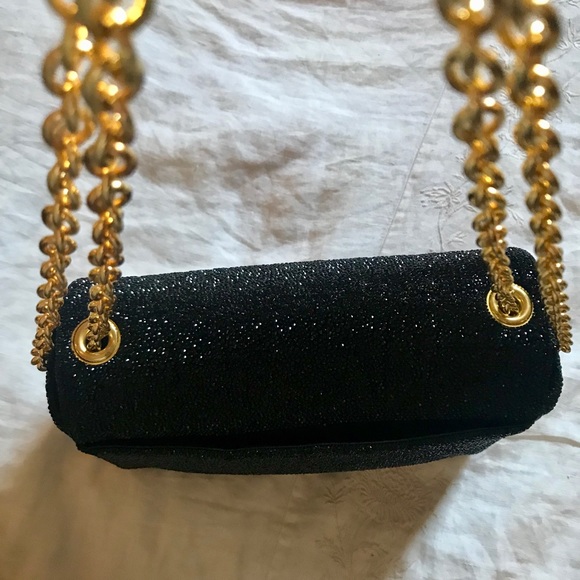SOLD Authentic Vintage Chanel Single Flap Bag - Picture 2 of 8
