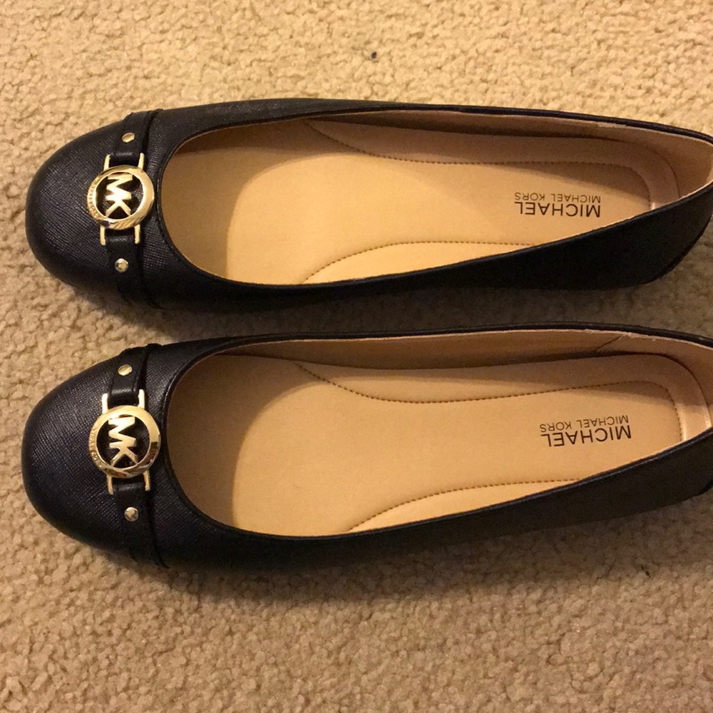 Brand new Michael Kors flats