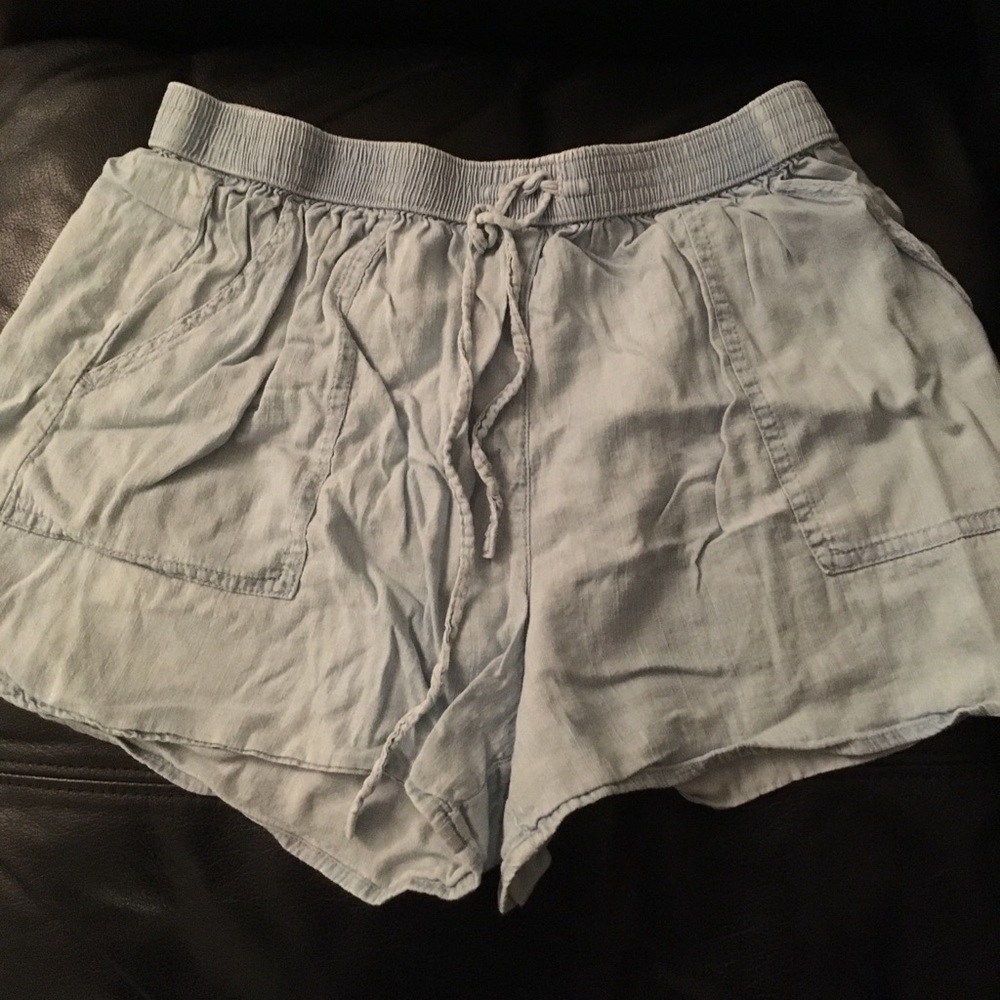 Chambray Hollister shorts