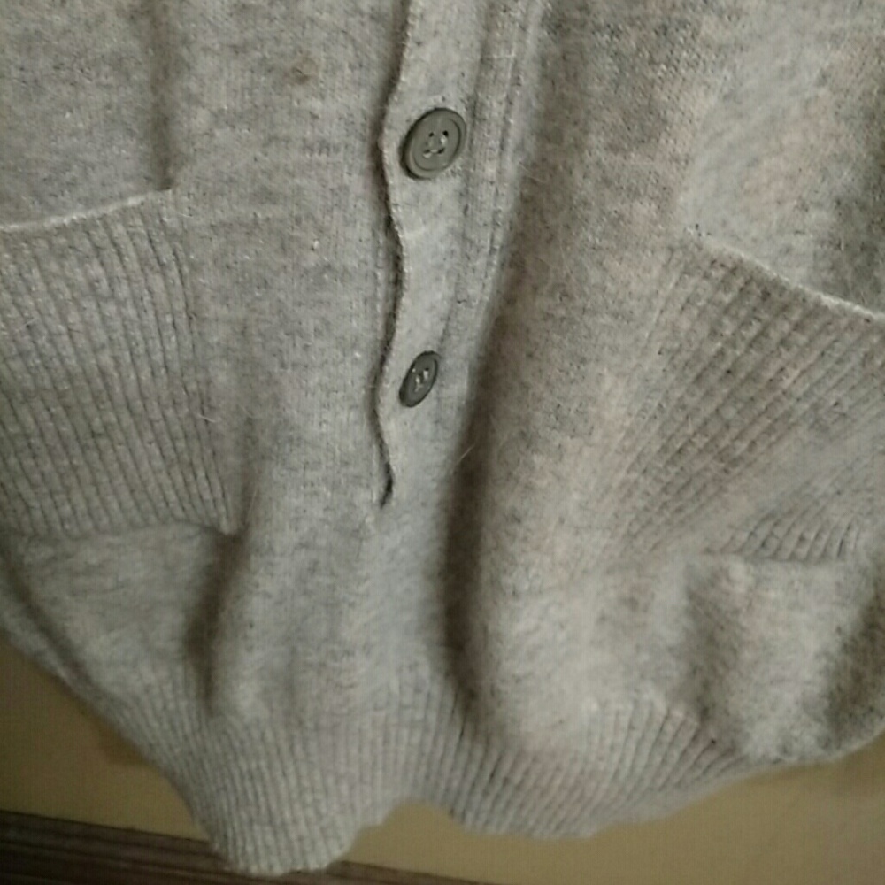 Sweater - Picture 3 of 4