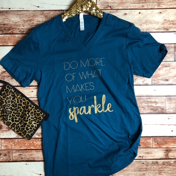 Last 1! XL sparkle tee - Picture 5 of 7