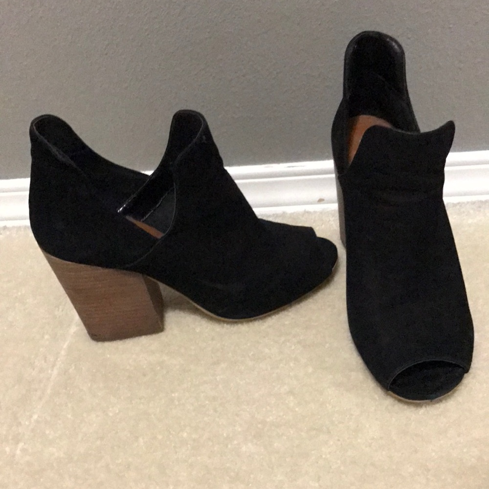 Steve Madden booties