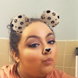 Meet your Posher, Jasmin