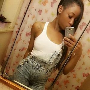 Meet your Posher, Gabrelle