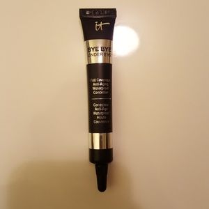 It cosmetics concelear medium