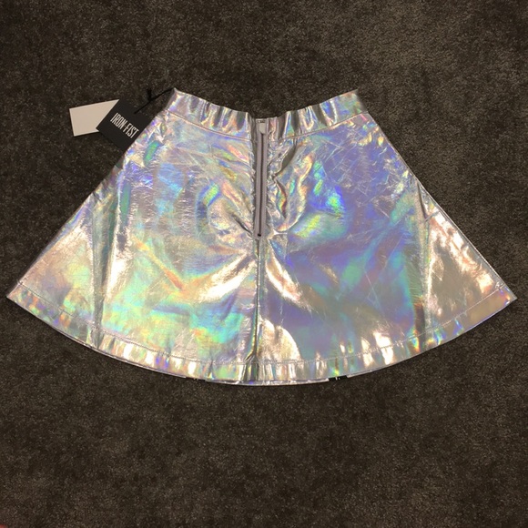 IRON FIST Wishbone Halo Iridescent Skirt - Picture 4 of 5