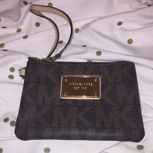 MICHAEL KORS wrist bag