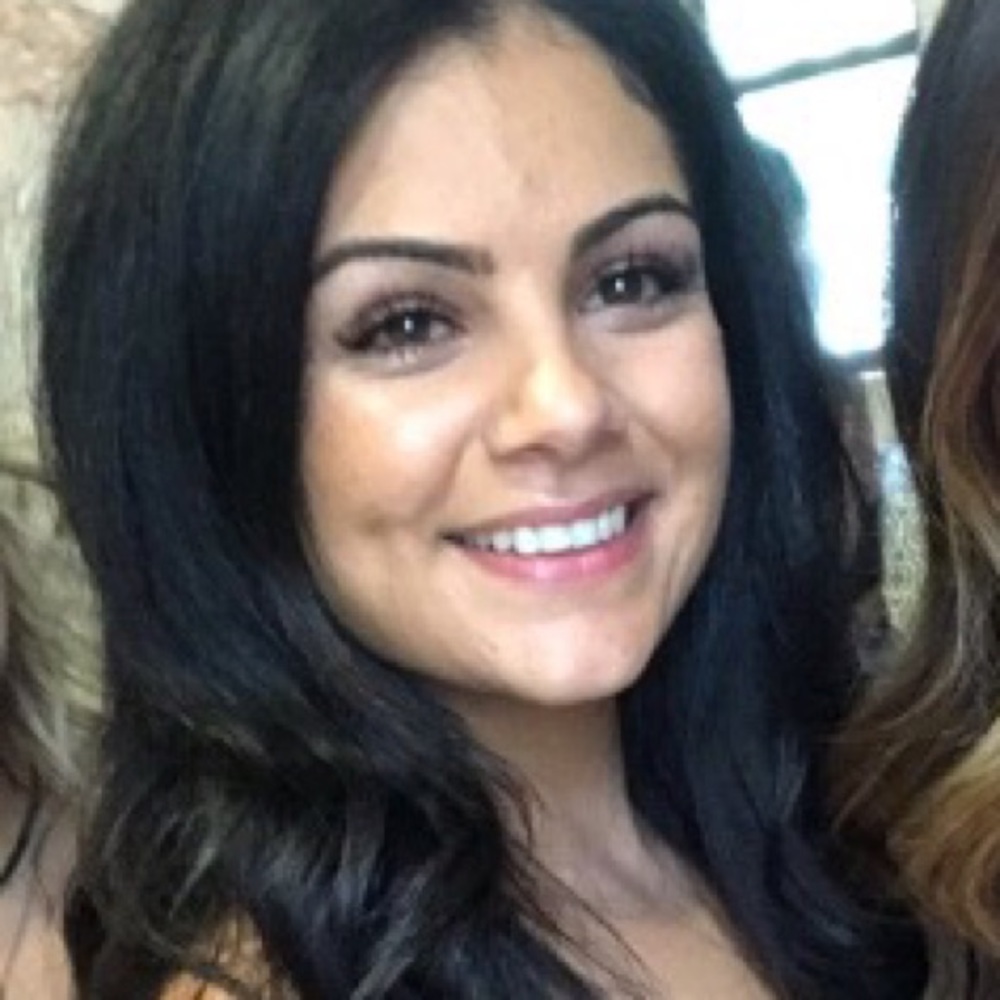 Meet your Posher, Lia