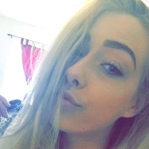 Meet your Posher, Kasey