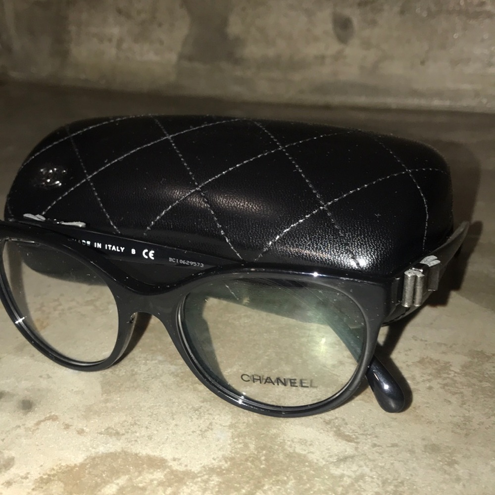 Chanel 3283-Q Glasses - Black Silver Leather Bow