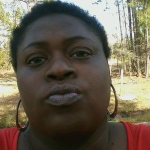 Meet your Posher, Jeraldine