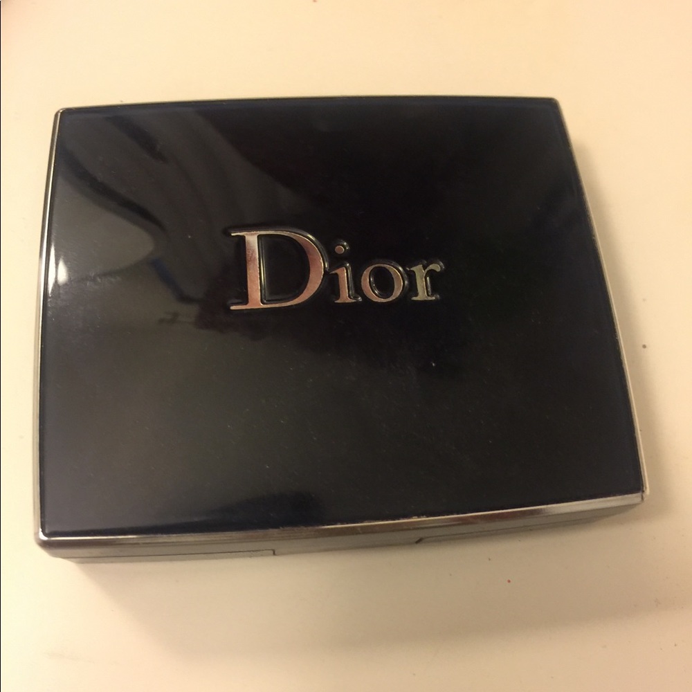 Dior q5 colours