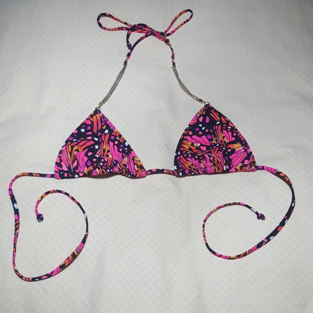 {Express} Sexy Print Bikini Top