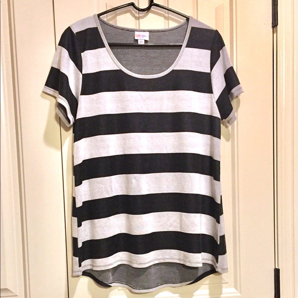 LuLaRoe Large Classic T black stripes