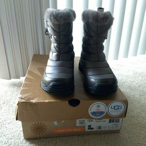 HP (3.14.2018): UGG Ambra Waterproof Boots