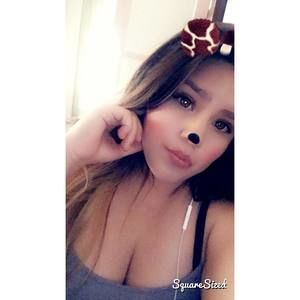 Meet your Posher, Carolina