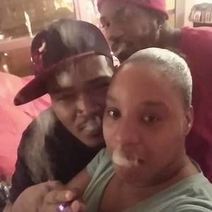 Meet your Posher, Twana