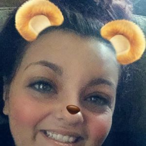 Meet your Posher, Adriana