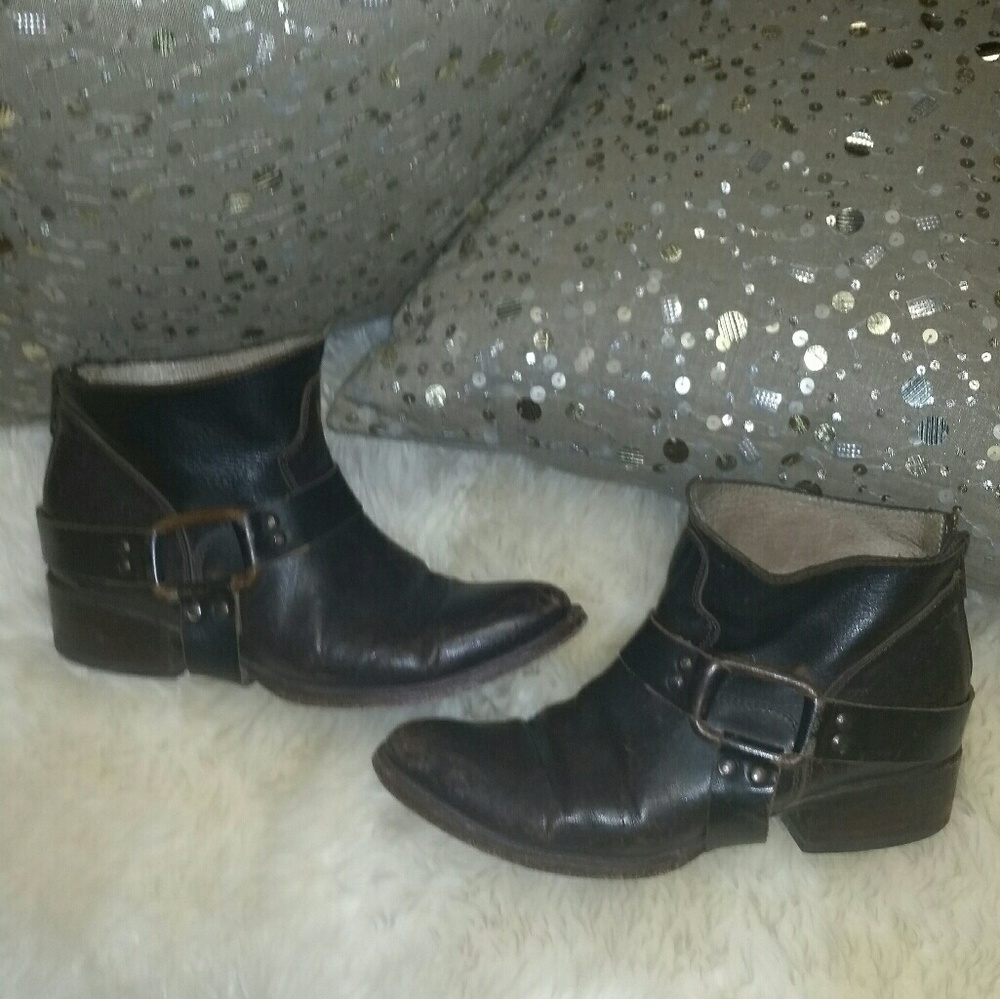 Freebird Boots