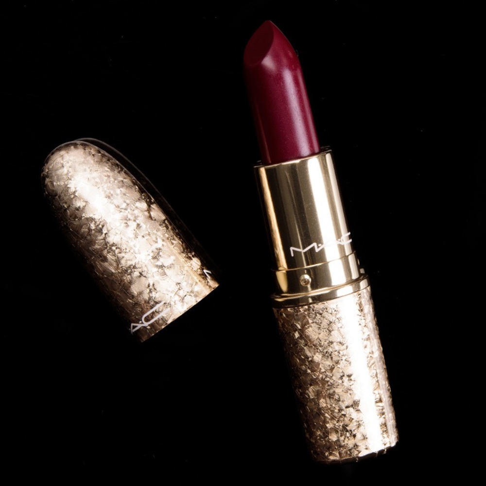 MAC Elle Belle lipstick LE ❄️ Holiday Snowball