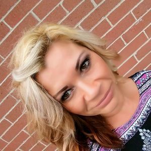 Meet your Posher, Tara