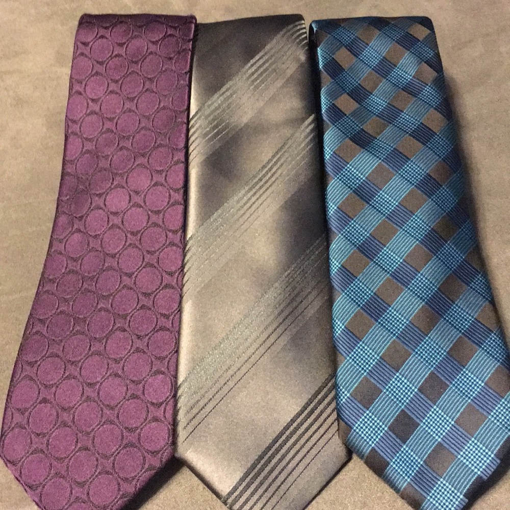 Set of Alfani neckties. Excellent Condition