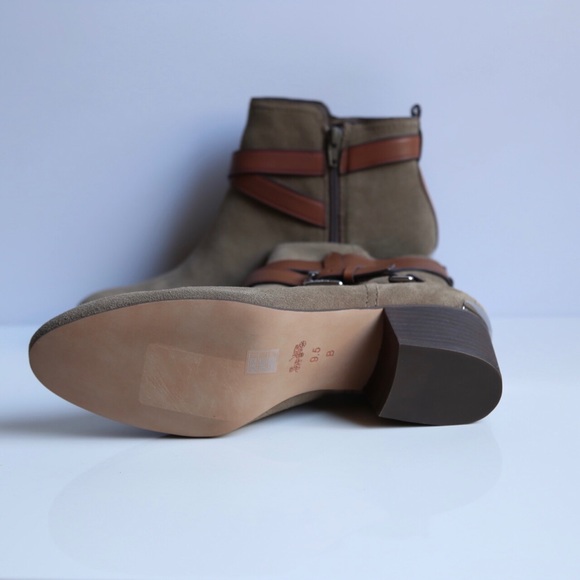 Coach ankle booties. Suede - Picture 7 of 7