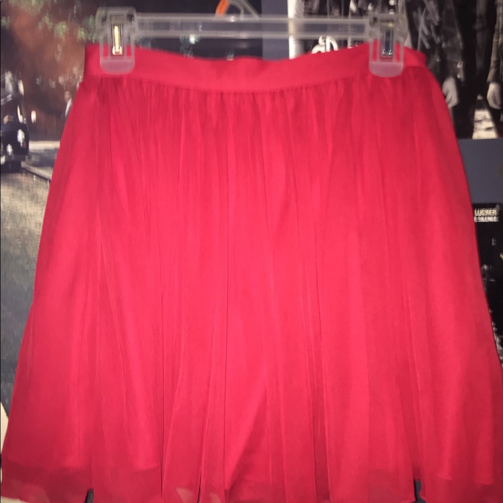 2-piece red homecoming dress - Picture 3 of 3