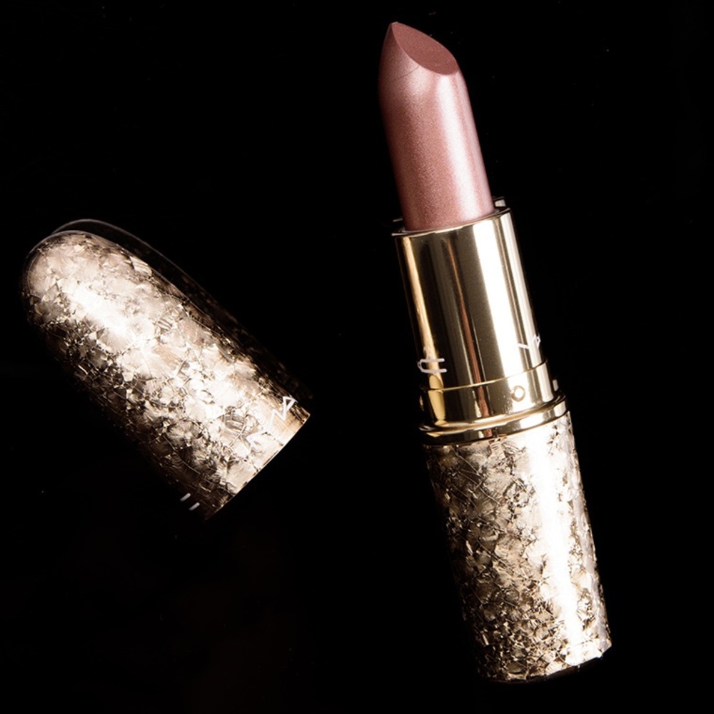 LE MAC I’m Glistening Holiday Snowball Lipstick