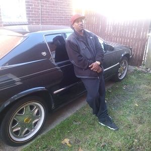 Meet your Posher, Robert