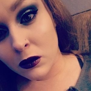 Meet your Posher, Janna