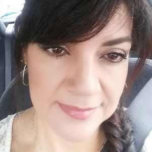 Meet your Posher, Sonia