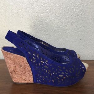 Kenneth Cole royal blue wedge shoes