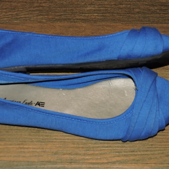 SLIP ON - Picture 3 of 8