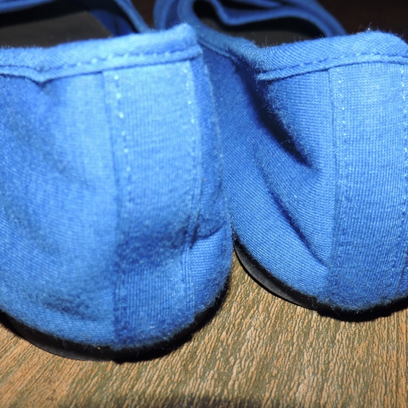 SLIP ON - Picture 6 of 8