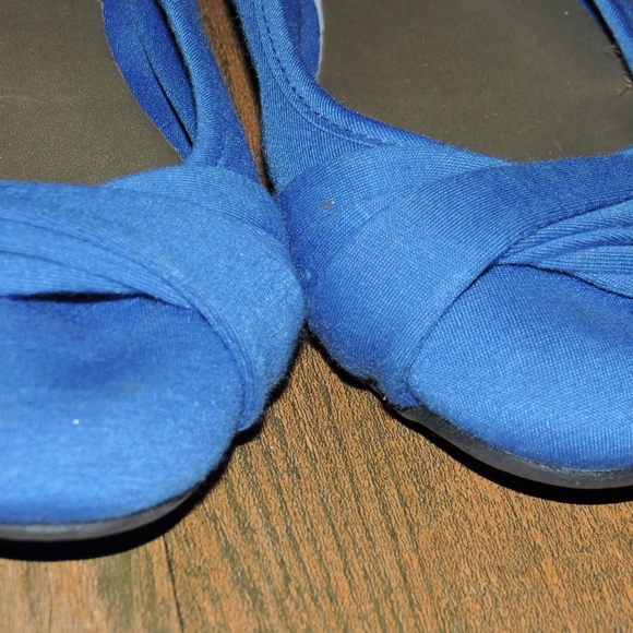 SLIP ON - Picture 7 of 8