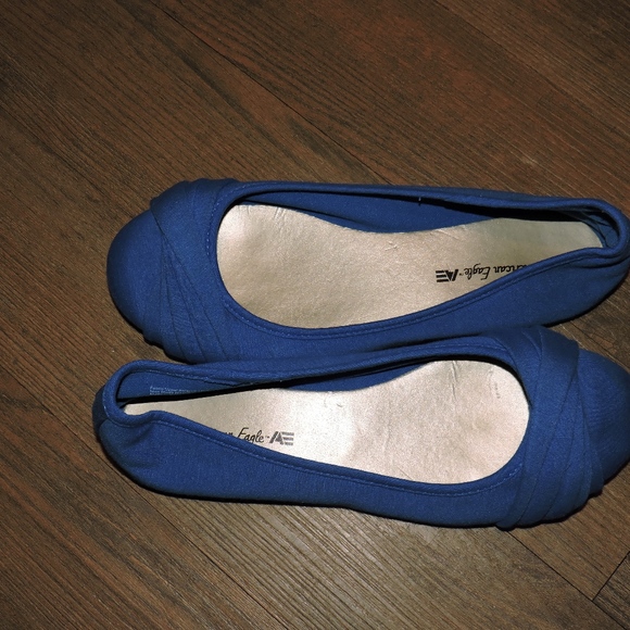 SLIP ON - Picture 4 of 8