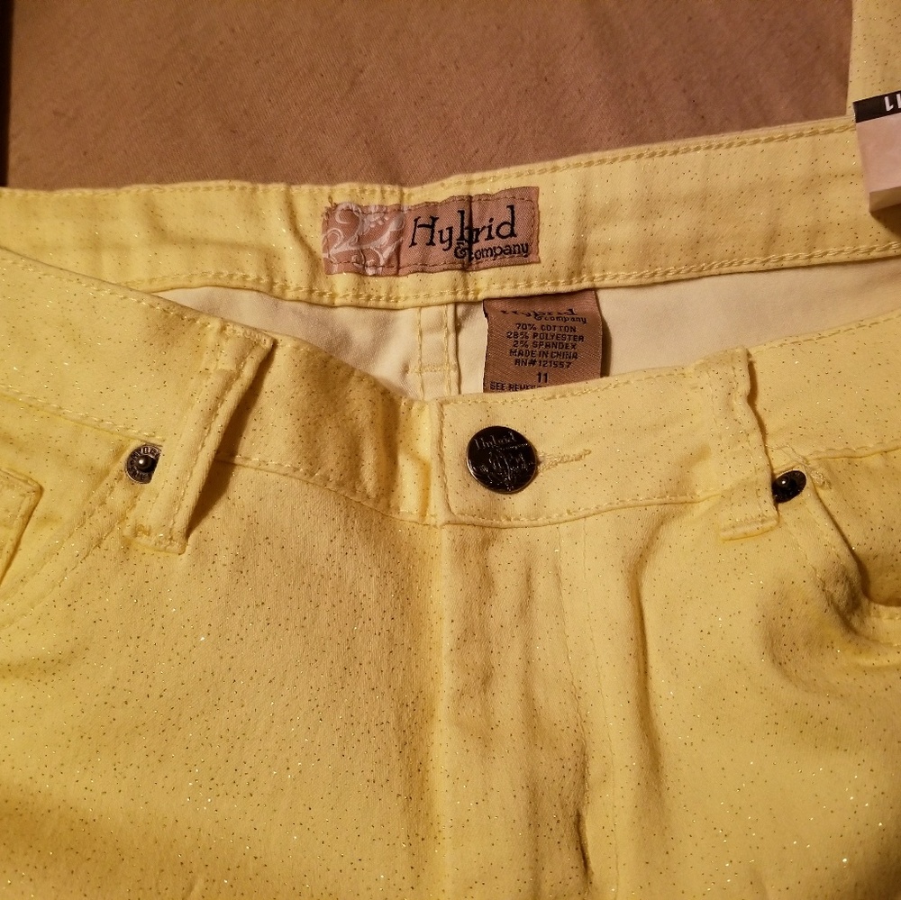 Hybrid & Company Stretch Jeans