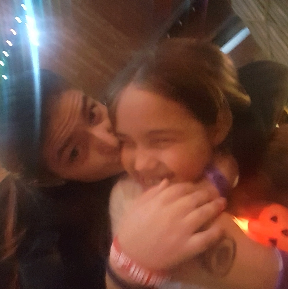 Meet your Posher, Erika.