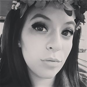 Meet your Posher, Leauna