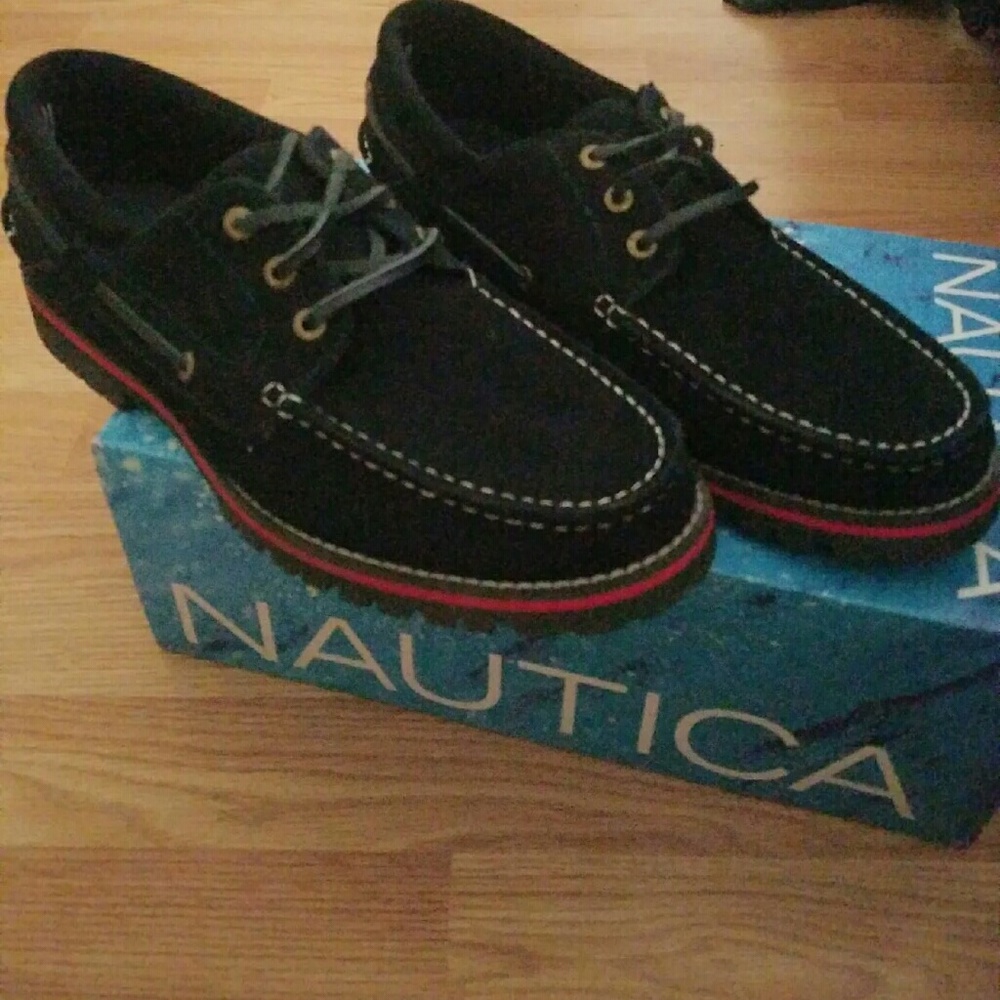 NAUTICA SUEDE SHOES